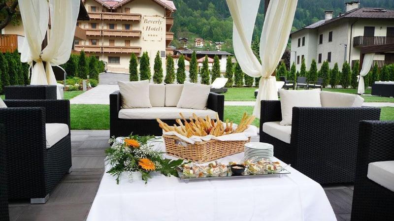 Beverly Alps Hotel & Spa Пинцоло Екстериор снимка