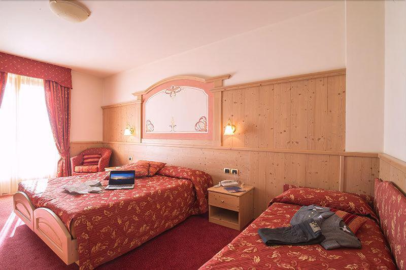 Beverly Alps Hotel & Spa Пинцоло Екстериор снимка