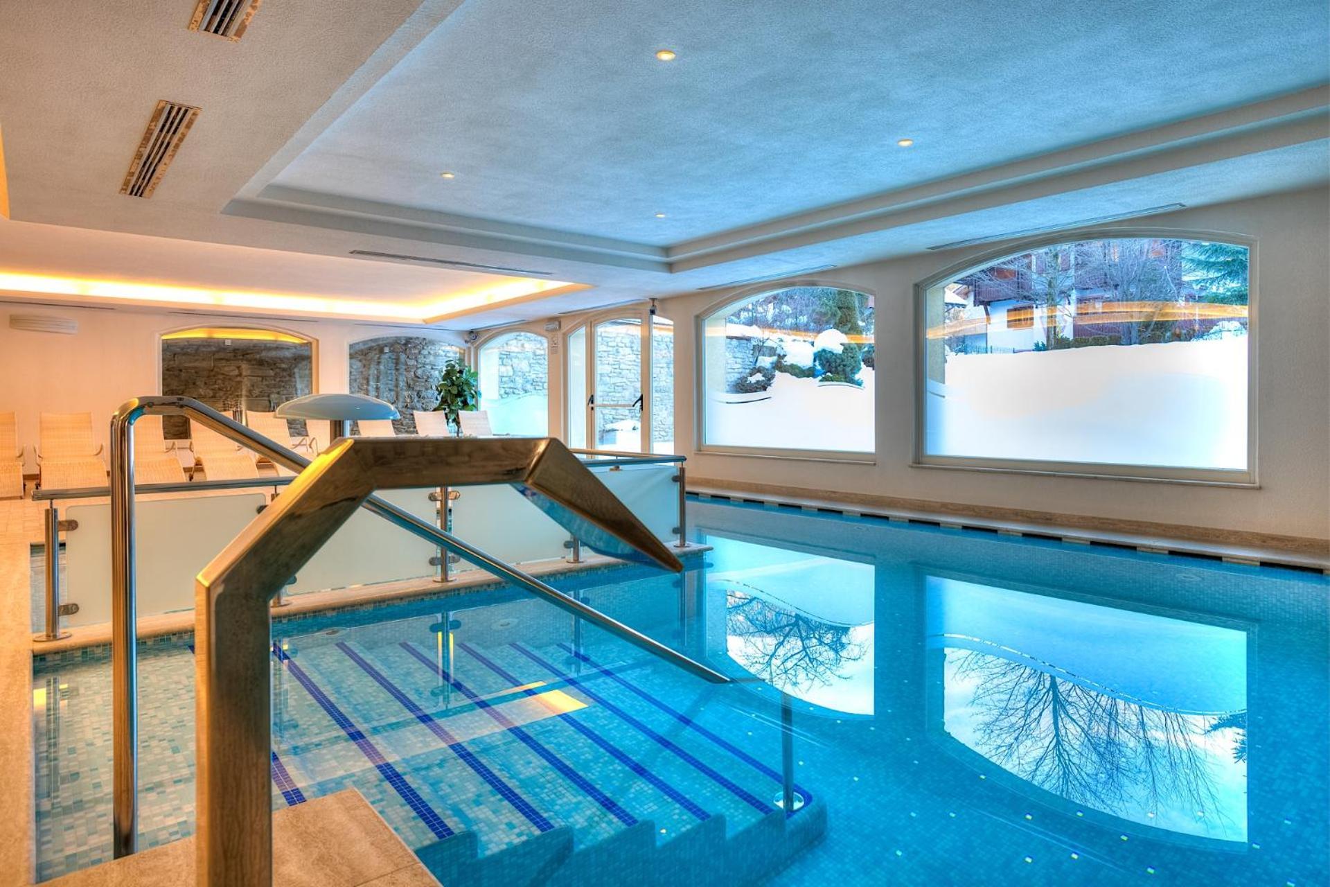 Beverly Alps Hotel & Spa Пинцоло Екстериор снимка