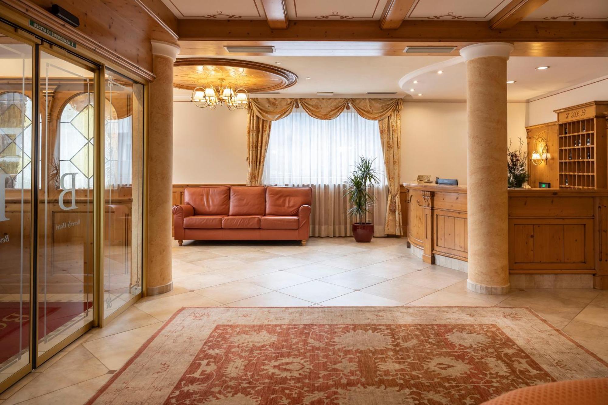 Beverly Alps Hotel & Spa Пинцоло Екстериор снимка